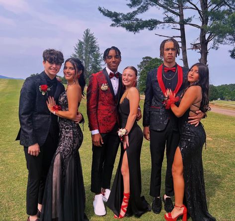 Black Prom Dress Red Accessories, Black Prom Dress Couple Pictures, Black Theme Prom Couples, Black Prom Dresses Couple, Black Prom Fits Couples, Red And Black Prom Ideas, Prom Pictures Couples Friends, Black Prom Dress Red Heels, Red Prom Looks Couple