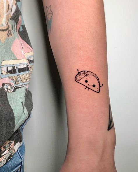 Taco Tattoo Black And White, Fine Line Taco Tattoo, Minimalist Taco Tattoo, Tortilla Tattoo, Taco Line Art, Mini Taco Tattoo, Taco Tattoo Small Black And White, Tajin Tattoo, Cute Taco Tattoo