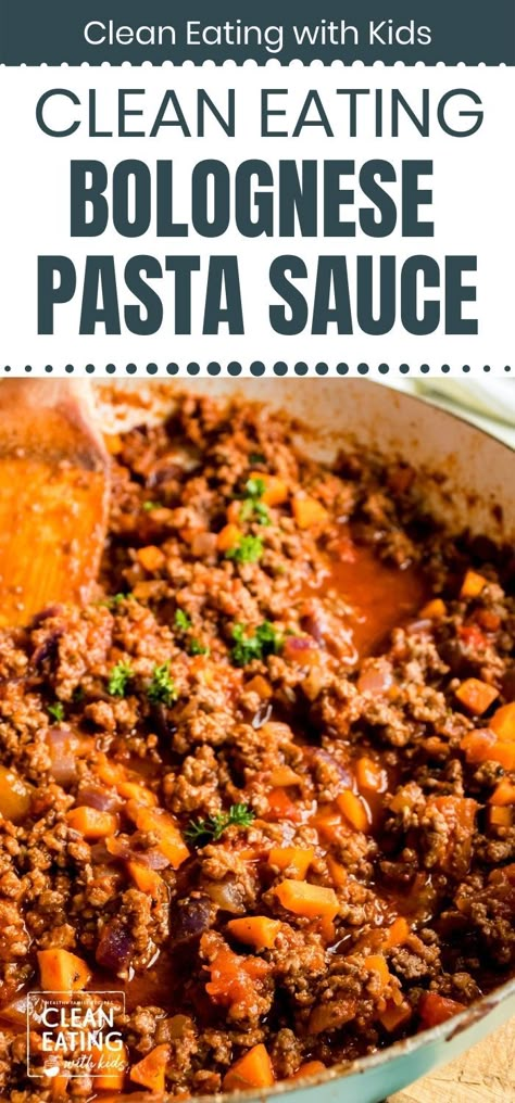 clean eating bolognese pasta sauce Healthy Beef Bolognese Recipe, Spaghetti Bolognese Healthy, Paleo Bolognese Sauce, Healthy Pasta Bolognese, Healthy Pasta Sauce Clean Eating, Healthy Turkey Bolognese, Anti Inflammation Pasta Sauce, High Protein Spaghetti Sauce, Turkey Bolognese Sauce Healthy