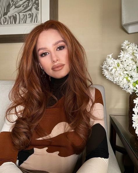 The 38 Best Foundations Of All Time Ginger Brown Hair, Dark Ginger Hair, Red Hair Brown Eyes, Red Hair Inspo, Ginger Hair Color, Red Brown Hair, Hair Color Auburn, Madelaine Petsch, Auburn Hair