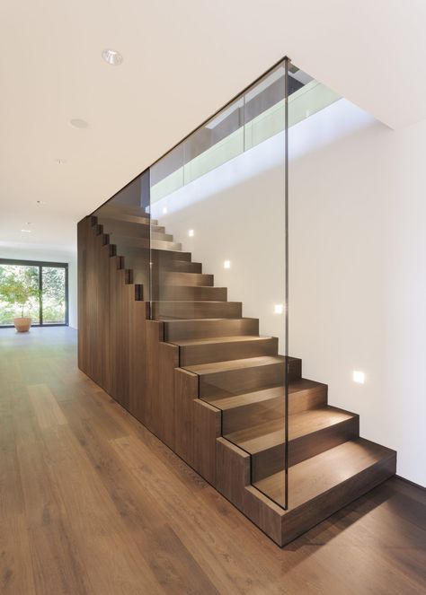 005-house-zurich-meier-architekten « HomeAdore Underneath Stairs, Glass Stairs Design, Open Basement, Vstupná Hala, تحت الدرج, درج السلم, Open Stairs, Glass Stairs, Staircase Remodel