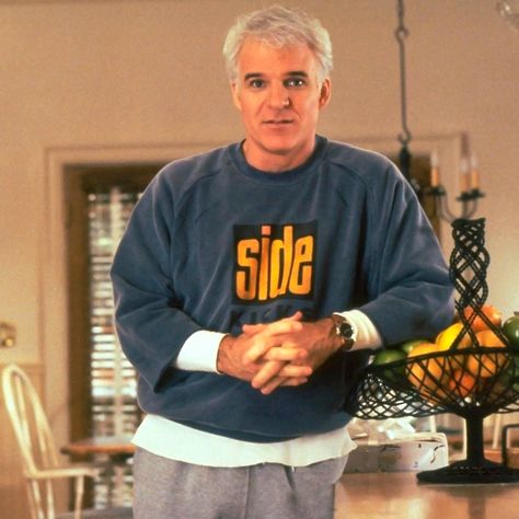 In Father of the Bride, Steve Martin Went Full American Cool Dad | GQ Father Of The Bride Movie Outfits, Cool Dad Aesthetic, Steve Martin Aesthetic, 90s Dad Aesthetic, Dad Fashion Aesthetic, 90s Dad Fashion, Dad Style, 90s Dad Outfit, Fatherhood Movie