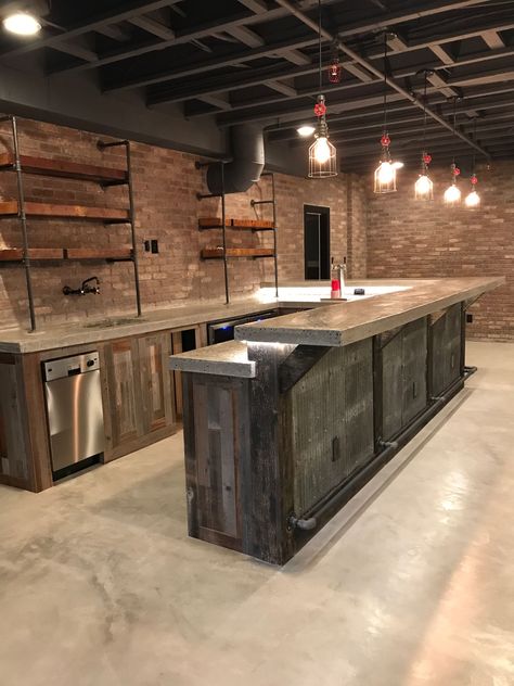 Industrial Basement Bar, Industrial Basement, Basement Bar Design, Basement Bar Ideas, Rustic Basement, Basement Redo, Basement Bar Designs, Rustic Industrial Decor, Basement Ceiling