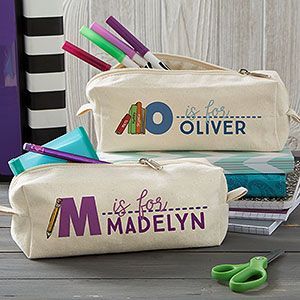 Pencil Case Cricut Ideas, Trendy Personalized Gifts, Personalized Pencil Pouch, Canvas Pencil Case Design, Cricut Pencil Case, Pencil Pouch Design, Back To School Pencil Case, Personalized Kids Gifts, Unique School Supplies