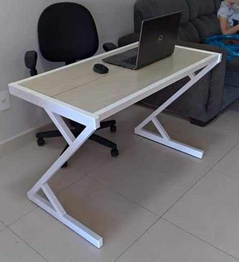 Tebel Design, Steel Bed Design, Iron Furniture Design, Steel Furniture Design, Sitting Room Design, Wood Table Diy, Welded Furniture, Office Table Design, Steel Desk