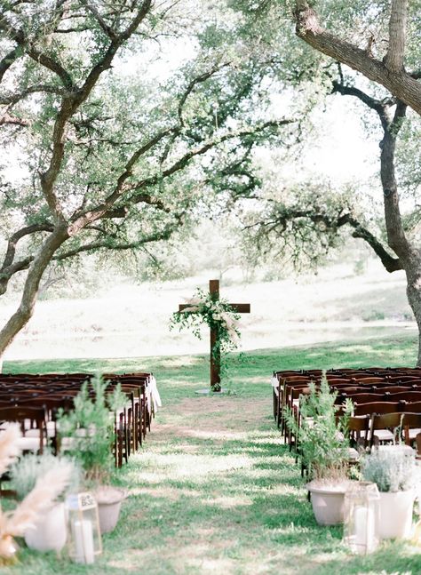 Outdoor Wedding Cross Altar, Simple Wedding Decorations Ceremony, Wedding Cross With Greenery, Outdoor Wedding Cross Backdrop, Altar Ideas Wedding Outdoor Ceremony, Outdoor Christian Wedding Ceremony, Diy Cross For Wedding Ceremony, Cross Aisle Wedding, Outside Ceremony Ideas