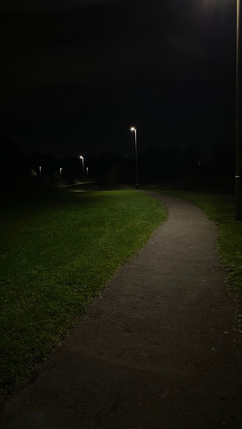 Night Walk Snap, Night Walking Aesthetic, Walking Aesthetic, Tiktok Photos, Late Night Walks, Eerie Places, Night Walks, Night Walk, Night Pictures