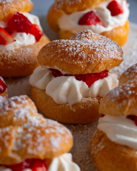 Strawberry Cream Puffs, or profiteroles, are a delightful tea-time treat. The simple choux pastry, filled with whipped cream and strawberries, makes a dessert perfect for any occasion. Love at first bite! #daysofjay #strawberries #mothersday #bakersofinstagram Strawberry Puffs, Whipped Cream And Strawberries, Strawberry Cream Puffs, Cream And Strawberries, Love At First Bite, Choux Pastry, Strawberry Cream, Cream Puffs, First Bite