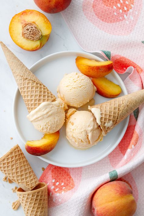 Easy homemade Fresh Peach & Goat Cheese Ice Cream recipe Goat Cheese Ice Cream, Peach Goat Cheese, Homemade Peach Ice Cream, Cheese Ice Cream, Peach Ice Cream, I Scream For Ice Cream, Ice Cream Gelato, Cold Treats, Frozen Yoghurt