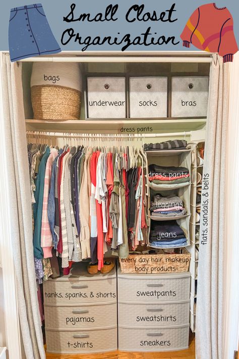 Organization Small Bedroom Ideas, Closet Without Shelves Storage Ideas, Storage Clothes Small Space, Aesthetic Dorm Storage, Organization Hacks For Small Bedrooms, How To Store Dresses In Small Closet, Small Bedroom Storage Hacks, Underbed Storage Dorm, Storage Clothes Ideas