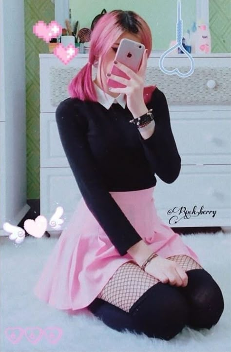 Outfit, skirt, egirl, soft, pink, black, fishnet, aesthetic Soft E Girl Outfits, Fishnet Aesthetic, Soft Egirl Outfits, Pink Skirt Outfits, Egirl Soft, Egirl Fashion, Outfits Skirts, Soft Egirl, E Girl Outfits