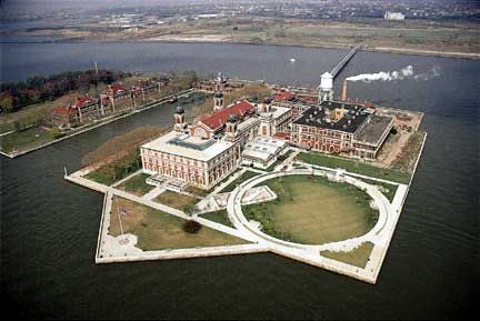 Ellis Island (The visitor station had the BEST nachos!) New York Maps, Wall Of Honor, New York Attractions, Liberty Island, Tiny Island, New York Architecture, New York Harbor, Architecture Images, New York Museums