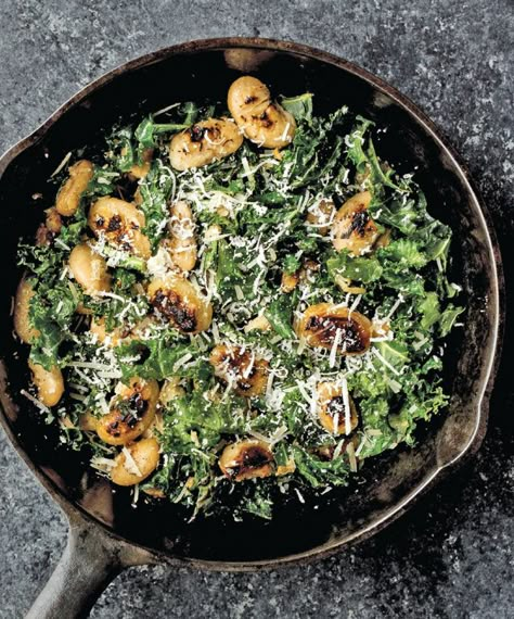 Pan-Fried Butter Beans and Greens Fried Kale, Beans And Greens, Fried Butter, Butter Beans Recipe, Beans Beans, Sauteed Kale, Lots Of Food, Warm Salad, Cup Of Jo