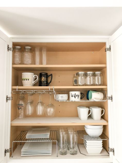 Cupboard Organisation, Abby Lawson, Organization Refrigerator, Dish Cabinet, Kitchen Cabinets Drawers, Bakeware Organization, Dish Organization, Upper Kitchen Cabinets, Small Bathtub