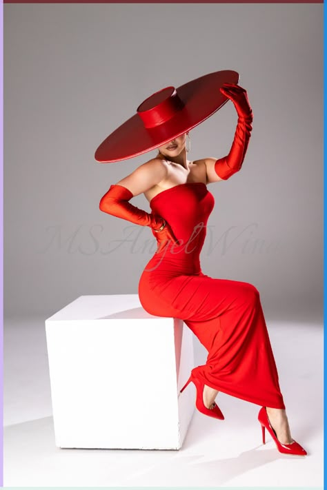 Hats And Dresses Outfit Classy, Photo Shoot Outfit Ideas For Women, Christmas Shoot Ideas Model, Red Dress Birthday Photoshoot, Women Birthday Photoshoot Ideas, Poses With Hat, Retro Glam Aesthetic, Classy Birthday Shoot Ideas, Hat Photoshoot Ideas