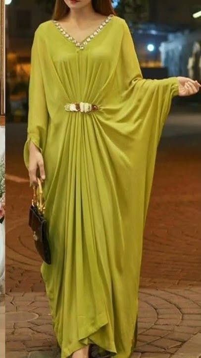 Stylish Kaftan Dresses, Simple Kaftan, Drag Queen Fashion, Designer Dresses Elegant, Long Gown Styles, Long Kaftan Dress, Ankara Long Gown, Kaftan Gown, Cold Coffee Recipes