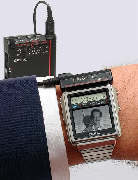 Fun Watches, Vintage Technology, Old Tech, Tv Vintage, Old Technology, Vintage Television, Retro Tech, Retro Gadgets, Seiko Watch