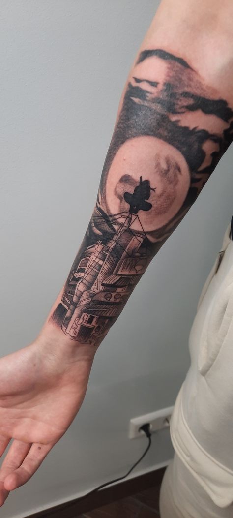 ITACHI THE GOAT Shoulder Tattoo Men Anime, Itachi Forearm Tattoo, Mens Anime Tattoo, Men Anime Tattoo Ideas, Itachi Moon Tattoo, Anime Tattoos For Men Ideas, Naruto Tattoos For Men, Man Forearm Tattoo Ideas, Naruto Sleeve Tattoo