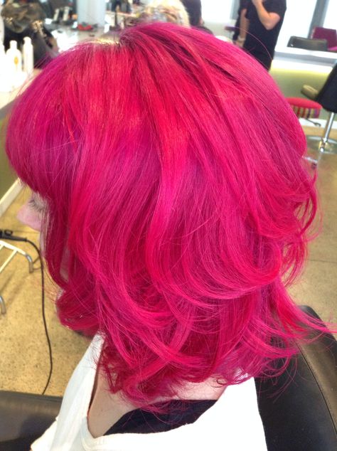 Hot Pink And Pastel Pink Hair, Short Hot Pink Hair, Hot Pink Hairstyles, Hot Pink Short Hair, Pink Hair Short, Pink Haircut, Pink Short Hair, Bright Pink Hair, 50s Hairstyles