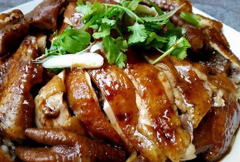 Chinese Roast Duck, Soya Sauce Chicken, Duck Dishes, Kong Recipes, Chicken Sauce Recipes, Soy Sauce Chicken, Chicken Rice Recipes, Cantonese Cuisine, Chicken Sauce