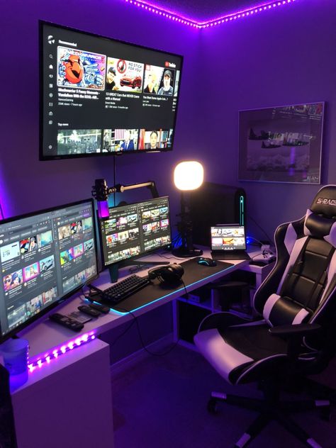 Trading Room Ideas, Tv Above Gaming Setup, Pc Setup With Tv, Stream Room Setup, Gaming Room With Tv, Twitch Streaming Setup Room, 34 Inch Monitor Setup, Comfy Gaming Room, Computer Monitor Setup