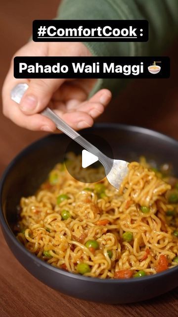 Shraddha Gurung on Instagram: "Recipe Below 👇 💋 #ComfortCook Ep. 2 : Pahado Wali Maggi Cook time 10-12 minutes 2 packets of Maggi Heat about 3 - 4 tbsps of oil in a pan and add 3-5 chillies (depending on how spicy you like it) + One medium onion (chopped) After it gets golden brown add some matar to the mix and let it cook for about a minute Then add one small tomato (chopped) Add the Maggi masala packets + half a packet of Maggi masala (sabzi Wala) + some water + a little salt + half a tsp red chilli powder + a pinch of haldi + a little garam Masala Stir it and add the Kacha maggi onto this Add about 3 cups of water and cook it on medium heat for another 5-6 minutes You’re done!! Best to cuddle up in a blanket, put on your favourite tv show and eat 😋😋😋 #lilmissgurung Pahado Wali Maggi Recipe, Unique Maggie Recipe, Vegetable Maggi Recipe, 5 Minute Recipes Snacks, Maggi Recipes Indian Spicy, Spicy Maggie Recipe, Maggi Recipes Indian, Indian Food Recipes Videos, Spicy Maggi Recipes