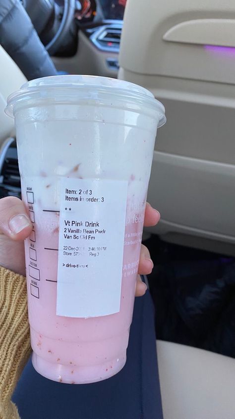 Cold Coffee Drinks Recipes, Pink Drink Starbucks, Starbucks Flavors, Starbies Drinks, Pink Drink Recipes, Starbucks Drink Menu, Starbucks Ideas, Starbucks Secret Menu Recipes, Cold Starbucks Drinks