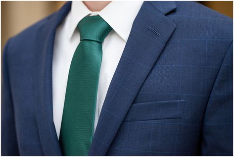 Navy Blue Suit With Emerald Green Tie, Dark Blue Suit Green Tie, Navy Suit With Green Tie, Navy Suit Green Tie, Blue And Green Suit, Suit With Green Tie, Acadia Elopement, Navy Blue Tux, Groom Blue Suit