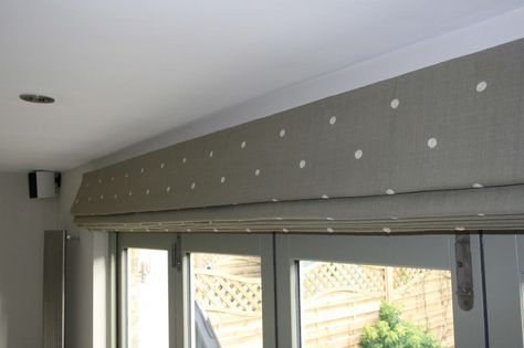 By far the largest single roman blinds we have ever undertaken - a great case study to show that sometimes the most obvious decisions aren't always the best Bedroom Window Dressing, Conservatory Blinds, Blinds For Bifold Doors, Lounge Curtains, Blinds For French Doors, Patio Door Blinds, Blind Ideas, Bi Fold Doors, Sliding Door Window Treatments