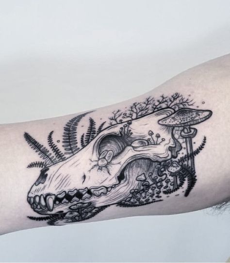 Decomposing Tattoo, Roadkill Tattoo, Grunge Nature Tattoo, Decomposition Tattoo, Dark Nature Aesthetic Tattoo, Fossil Tattoo Sleeve, Dark Patchwork Tattoo, Nature Skull Tattoo, Spooky Nature Tattoo