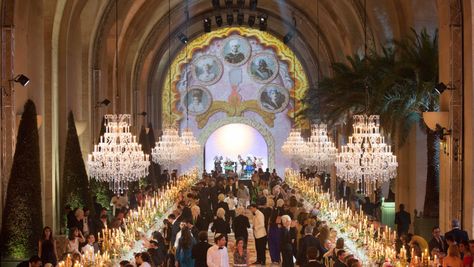 Versailles Wedding, Wedding Decoration Flowers, Kim Kardashian Wedding, Vogue Bridal, Old World Glamour, Vogue Weddings, Portfolio Photo, The Palace Of Versailles, Basque Waist