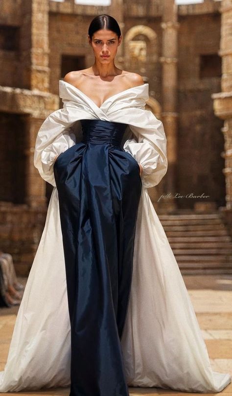 Moulage Dress, Saiid Kobeisy, Classy Wedding Dress, Taffeta Dress, Pleated Bodice, White Gowns, Fashion Inspiration Design, Skirt With Pockets, Couture Gowns