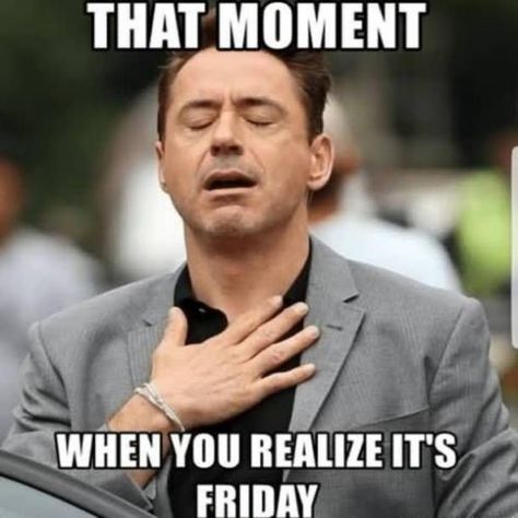 Happy Friday Meme, Tgif Funny, Happy Memes, Friday Meme, Today Is Friday, Funny Whatsapp Status, Funny Friday Memes, Friday Quotes Funny, Weekend Quotes