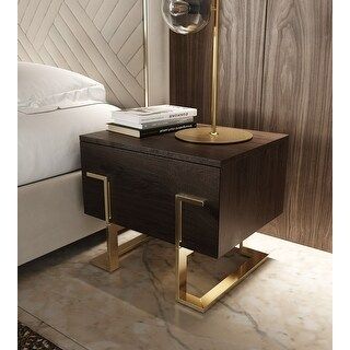 Modrest Moontide Modern Smoked Ash & Gold Nightstand - Bed Bath & Beyond - 40844003 Brown And Gold Furniture, Large Nightstand Ideas Master Bedrooms, Modern Bed Side Table, Nightstand Gold, Luxury Nightstand, Gold Nightstand, Large Nightstand, Dark Wood Bedroom, Dark Wood Bed