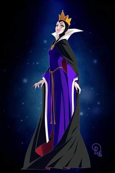 Evil Disney Characters, Queens Dress, Queen Grimhilde, Villain Dresses, Disney Evil Queen, Snow White Evil Queen, Snow White Seven Dwarfs, Evil Disney, Disney Pixar Characters