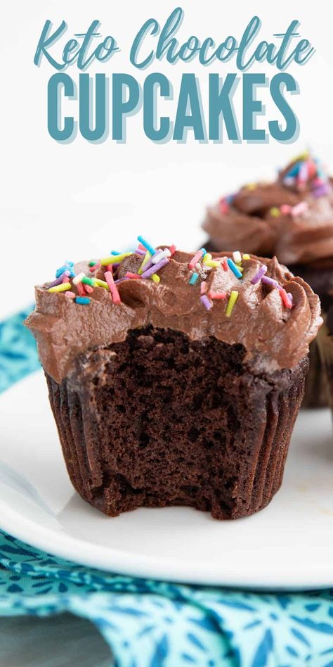 These chocolate keto cupcakes are going to blow your mind. You won't believe that anything made with coconut flour can be this tender and delicious. Perfect with your favorite sugar-free frosting! Keto Chocolate Cupcakes, Double Chocolate Cupcakes, Sugar Free Frosting, Chocolate Cupcake Recipe, Keto Cupcakes, Keto Cakes, Keto Chocolate Cake, Postre Keto, Breakfast Low Carb