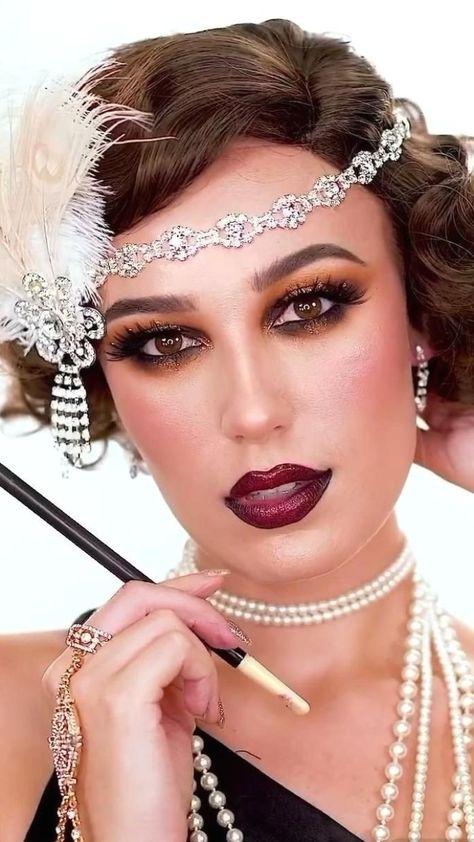 1920s Makeup Inspiration, 1920s Evening Makeup, Gatsby Make Up And Hair, 1920s Make Up Tutorial, 1920s Halloween Makeup, Gatsby Style Makeup, Gatsby Party Makeup 1920s, Great Gabsy Make Up, Flapper Costume Hair