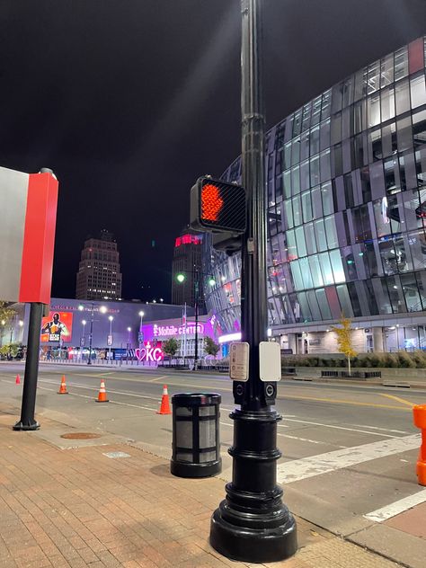 Kansas City Aesthetic, Downtown Kansas City, City Downtown, Personalized Starbucks Cup, Starbucks Cup, City Aesthetic, Starbucks Cups, Aesthetic Design, Cn Tower