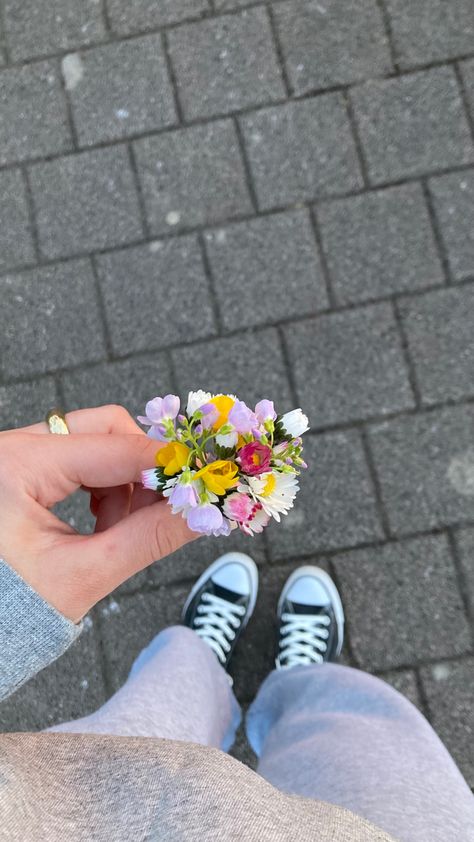 Summer Outside, Mini Flowers, Flowers Aesthetic, Flowers Summer, Flowers, White