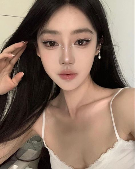 Angel Makeup, Concert Makeup, Asian Makeup Looks, Girly Makeup, Casual Makeup, Ethereal Makeup, Pinterest Makeup, Cute Makeup Looks, Asian Eye Makeup