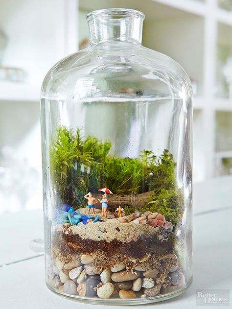 Terrarium Fairy Gardens Fairy Terrarium, Indoor Fairy Gardens, Terrarium Jar, Garden Fairies Figurines, Diy Office Decor, Beautiful Terrariums, Garden Figurines, Deco Nature, Garden Terrarium