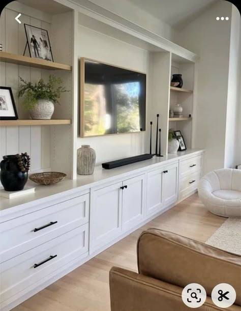 Built Ins Living Room, Built In Tv Cabinet, Built In Entertainment Center, Feature Wall Living Room, Farmhouse Living Room Furniture, Built In Shelves Living Room, Living Room Wall Units, Living Room Built Ins, Shelves Living Room