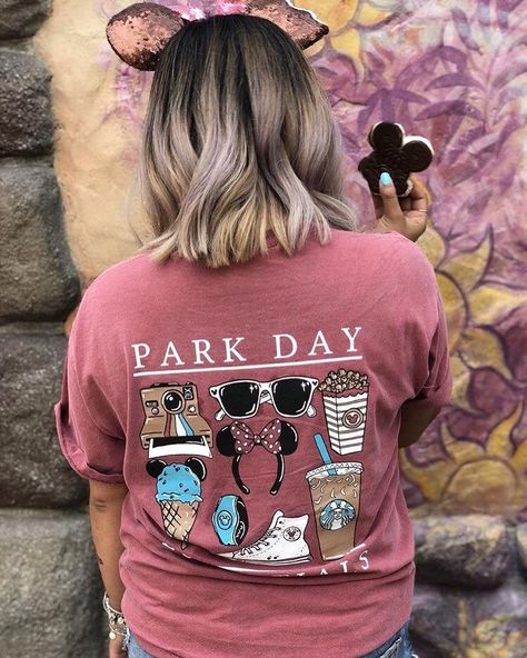 Disneyworld Outfits, Disney Vinyl, Disney Gear, Disney Trip Outfits, Disney Outfits Women, Disneybound Outfits, Disney Shirt Ideas, Park Day, Cute Disney Outfits