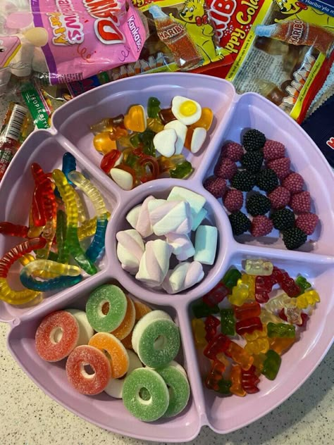 Haribo Candy Aesthetic, Sweet Snacks Aesthetic, Summer Snacks Aesthetic, Cute Snacks Aesthetic, Haribo Aesthetic, Snack Ideas Aesthetic, Gummies Aesthetic, Bonbon Aesthetic, Dulces Aesthetic