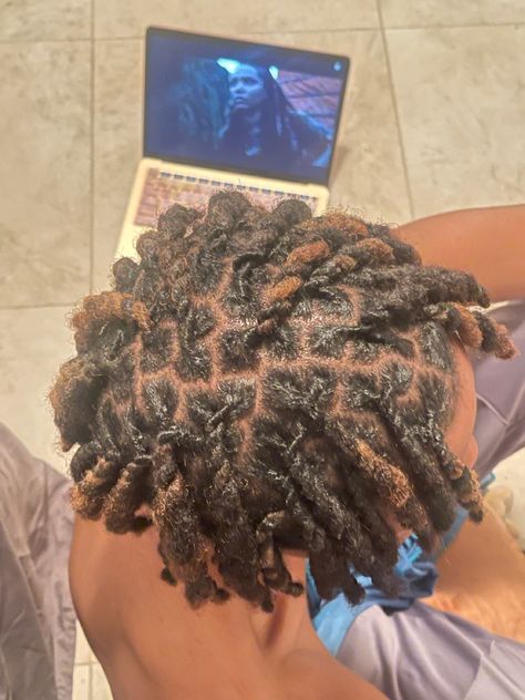 Short Loc 2 Strand Twist, Hightop Dreads Two Strand Twist, Twisted Locs Two Strand, Two Strand Twist Retwist, Two Twist Locs, 2 Strand Starter Locs Men, 2 Strand Dreads, Two Strand Twist Men Locs, Two Strand Twist On Short Locs