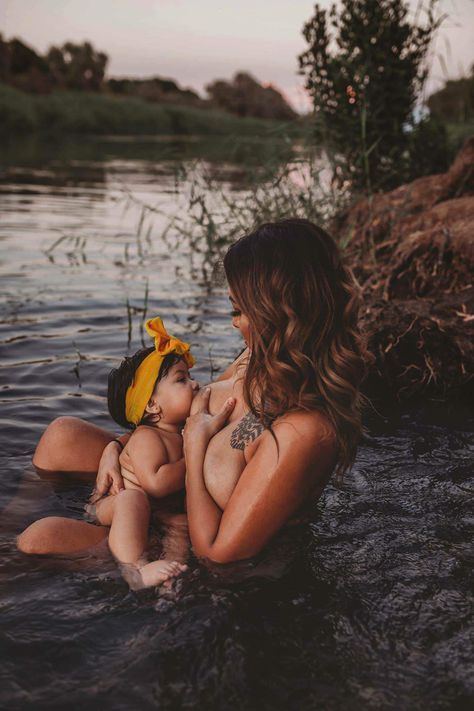 The 48 Most Beautiful Breastfeeding Photos of 2018 - Raw & Authentic! Extended Breastfeeding, Motherhood Photography, Newborn Care, A Mother, Pregnancy Photos, Baby Pictures, Baby Photography, Most Beautiful, A Woman