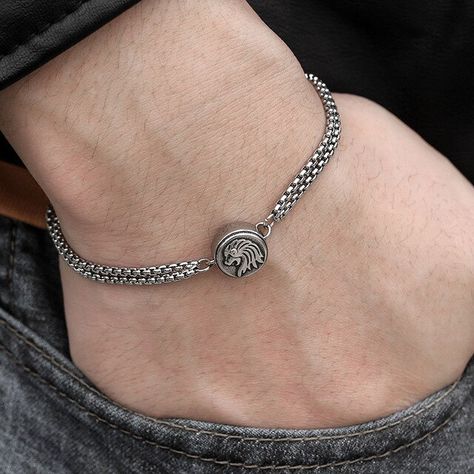 Mens Charm Bracelet, Bracelets For Guys, Male Bracelets, Lion Skull, Mens Accessories Necklace, Lion Bracelet, Lion Charm, Black Hills Gold Jewelry, Mens Chain Bracelet