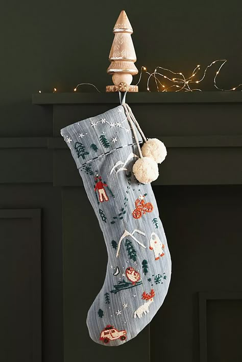 Embroidered Stocking, Christmas Fair Ideas, Anthropologie Christmas, Embroidered Stockings, Unique Christmas Stockings, Vintage Christmas Stockings, Christmas Stockings Diy, Embroidery Crafts, Embroidered Motifs