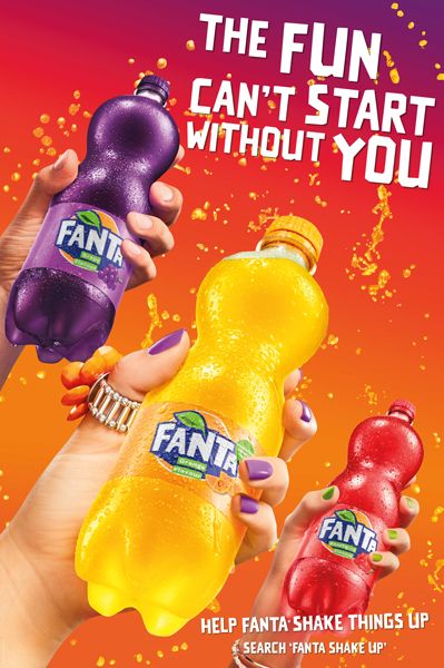 Fanta Flavors, Image Joker, Soda Ads, Poster Drink, Orange Poster, Coffee Sale, Drinks Brands, Sparkling Drinks, Drinks Design