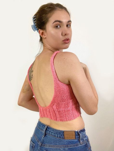 Summer Breeze Backless Knit Tank * Tanktop* Lowback Knitting Pattern* Made to Measure Backless Knit Top, Chic Crochet Top, Knit Tank Top Pattern, Halter Top Pattern, Stylish Knitwear, Knit Top Patterns, Backless Tank Top, Tank Top Pattern, Knit Art